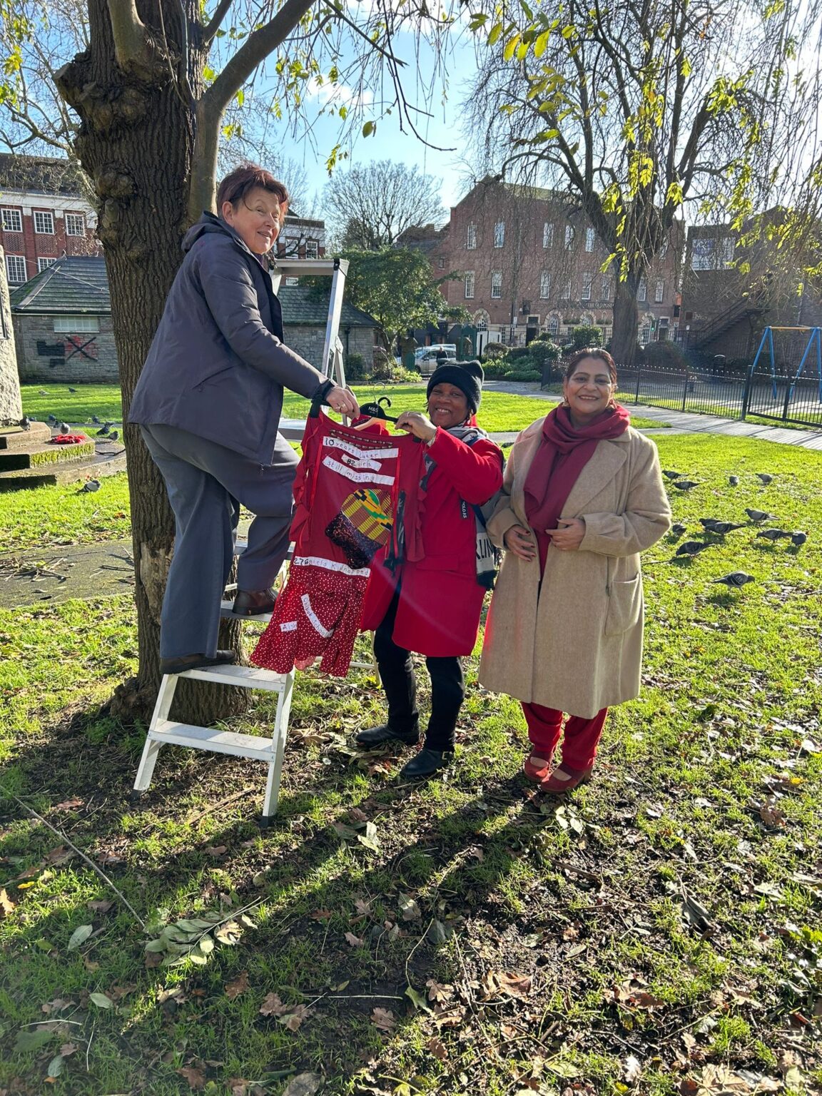 Raising the Red: Red Dress Day Craft Workshop - Diverse Artists Network
